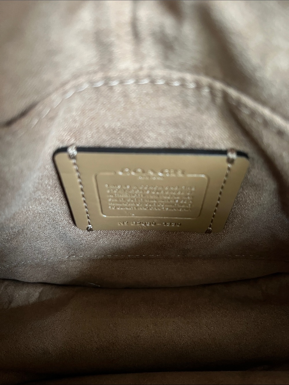 Coach Shoulder Bag ! 💼 - Picture 6 of 12